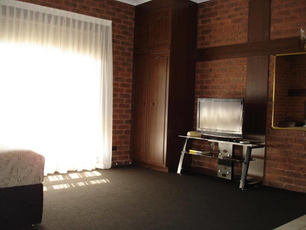 Albury Townhouse Motel Eksteriør billede
